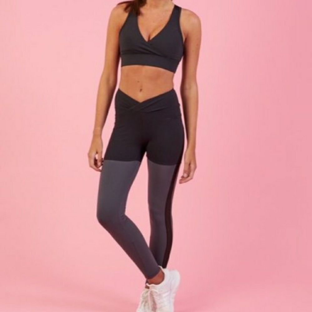 Nikki b season 2 black legging